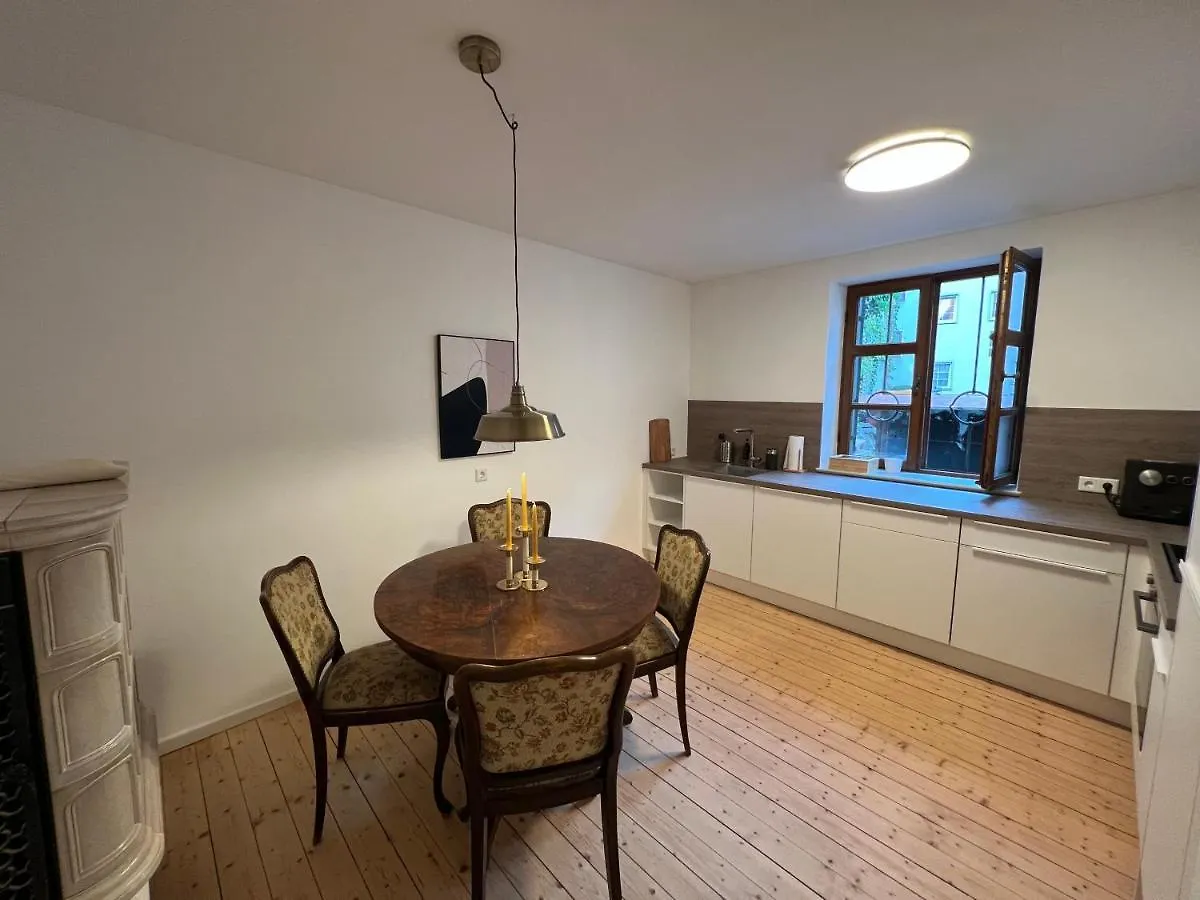 Liboria I Als Gruppe Im Denkmal Augsburgs Apartment